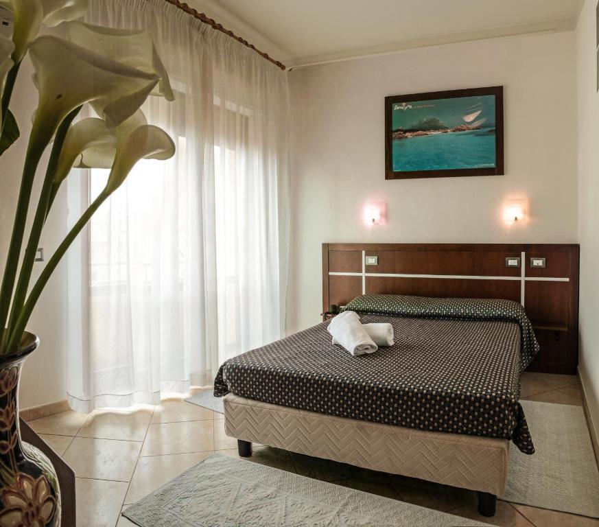 Hotel La Terrazza Cagliari Oda fotoğraf