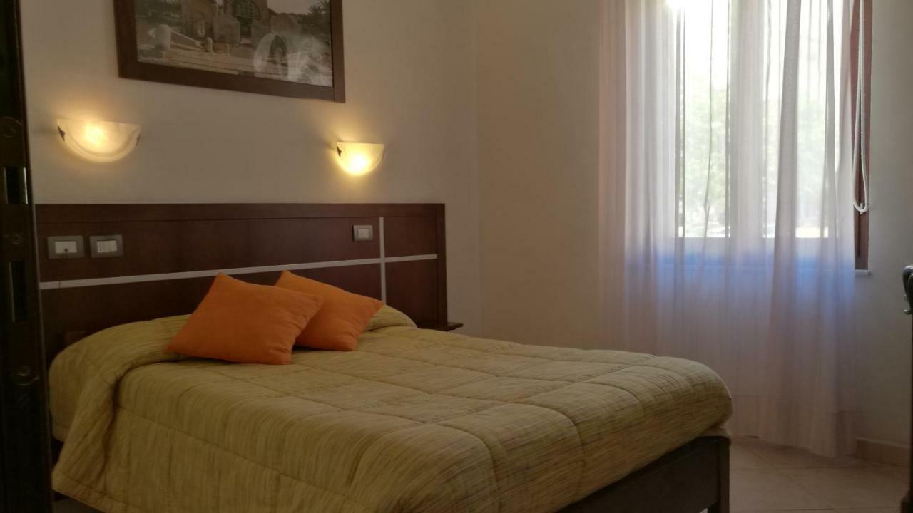 Hotel La Terrazza Cagliari Dış mekan fotoğraf